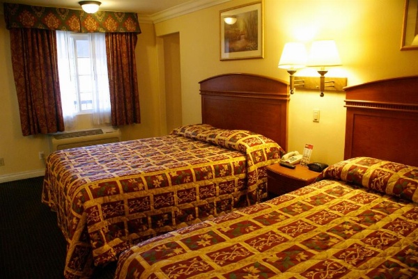 Colony Inn image 18